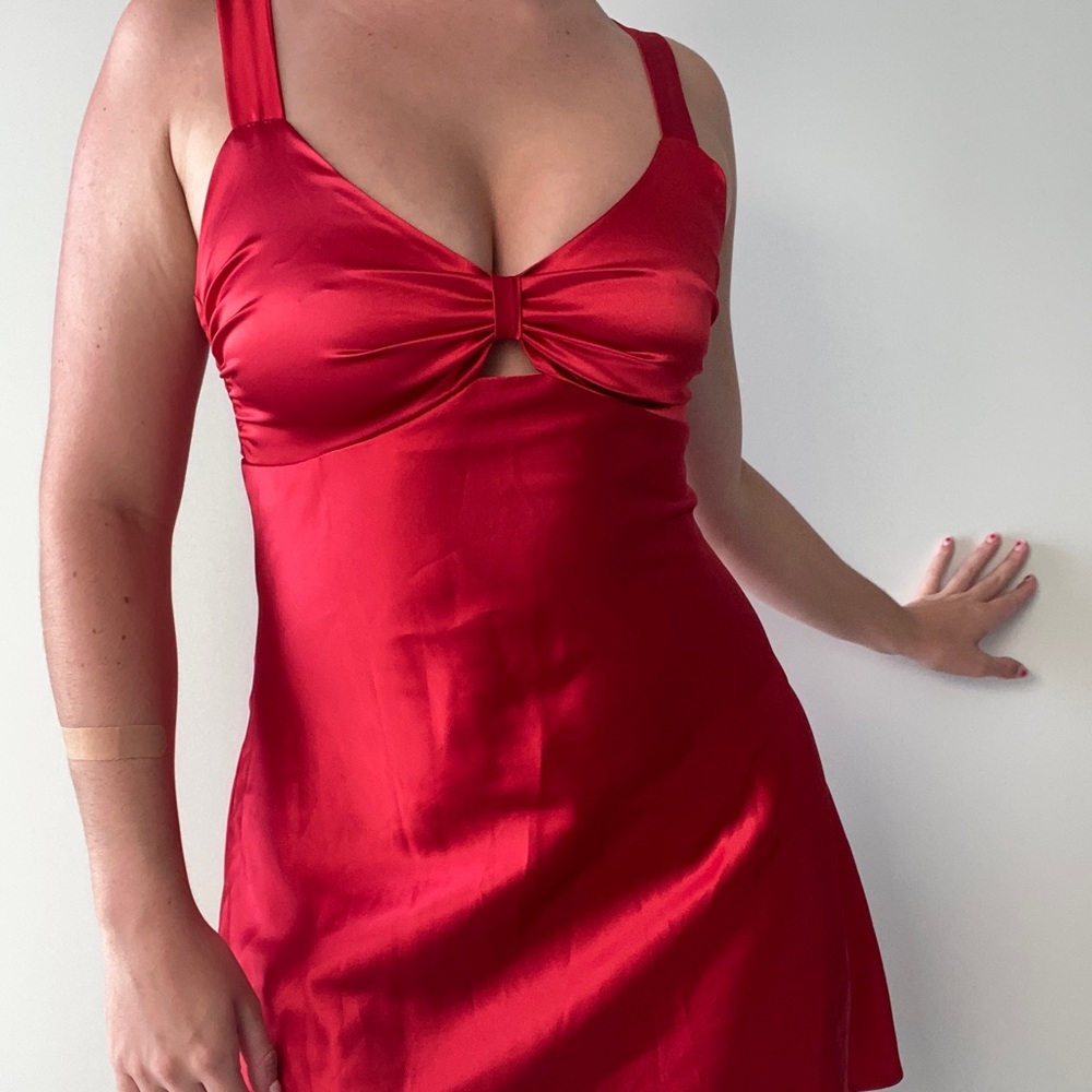 Beautiful soft red dress, perfect for a party